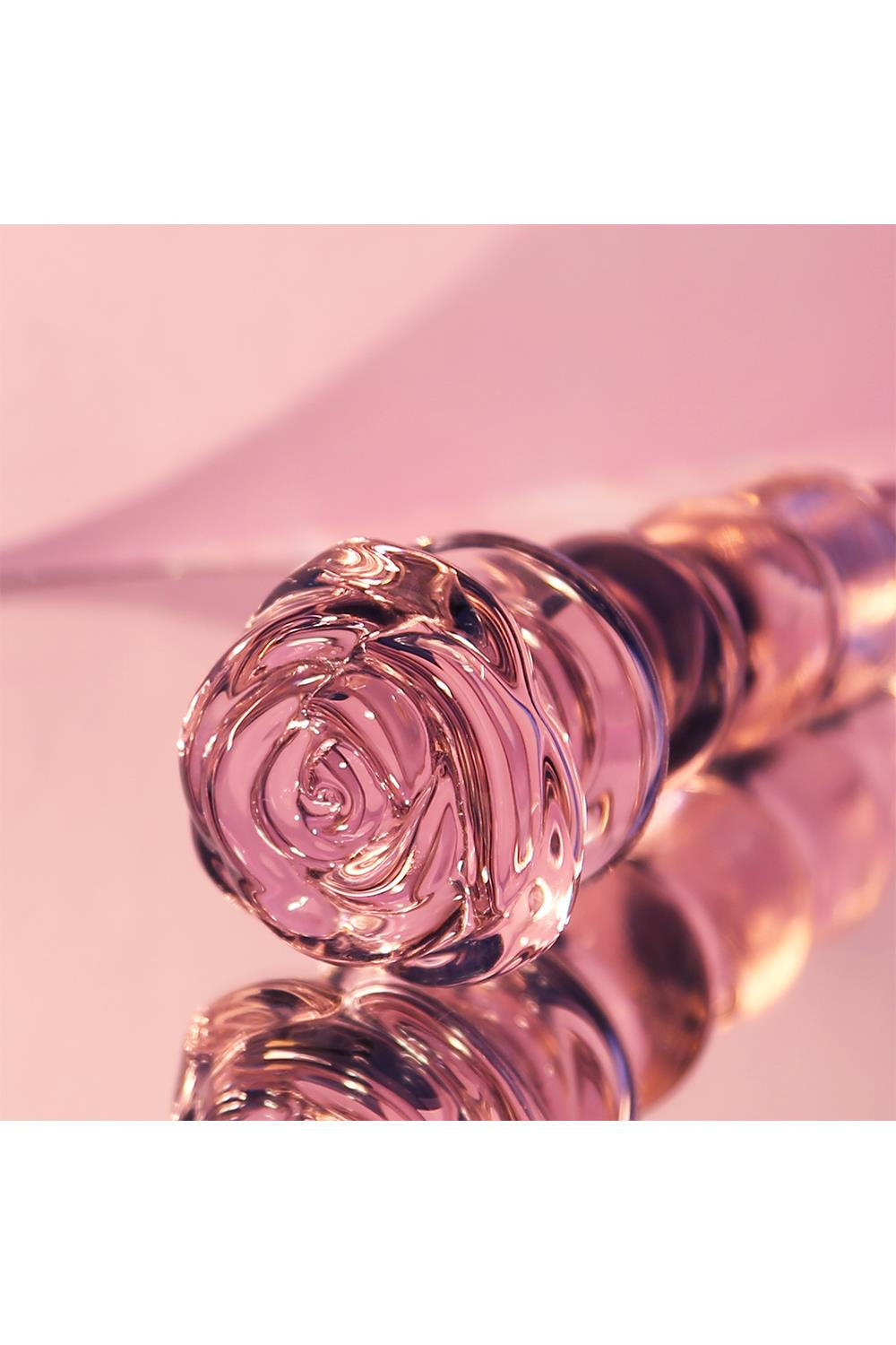 GLAZE GLASS ROSEBUD - BUTTPLUG