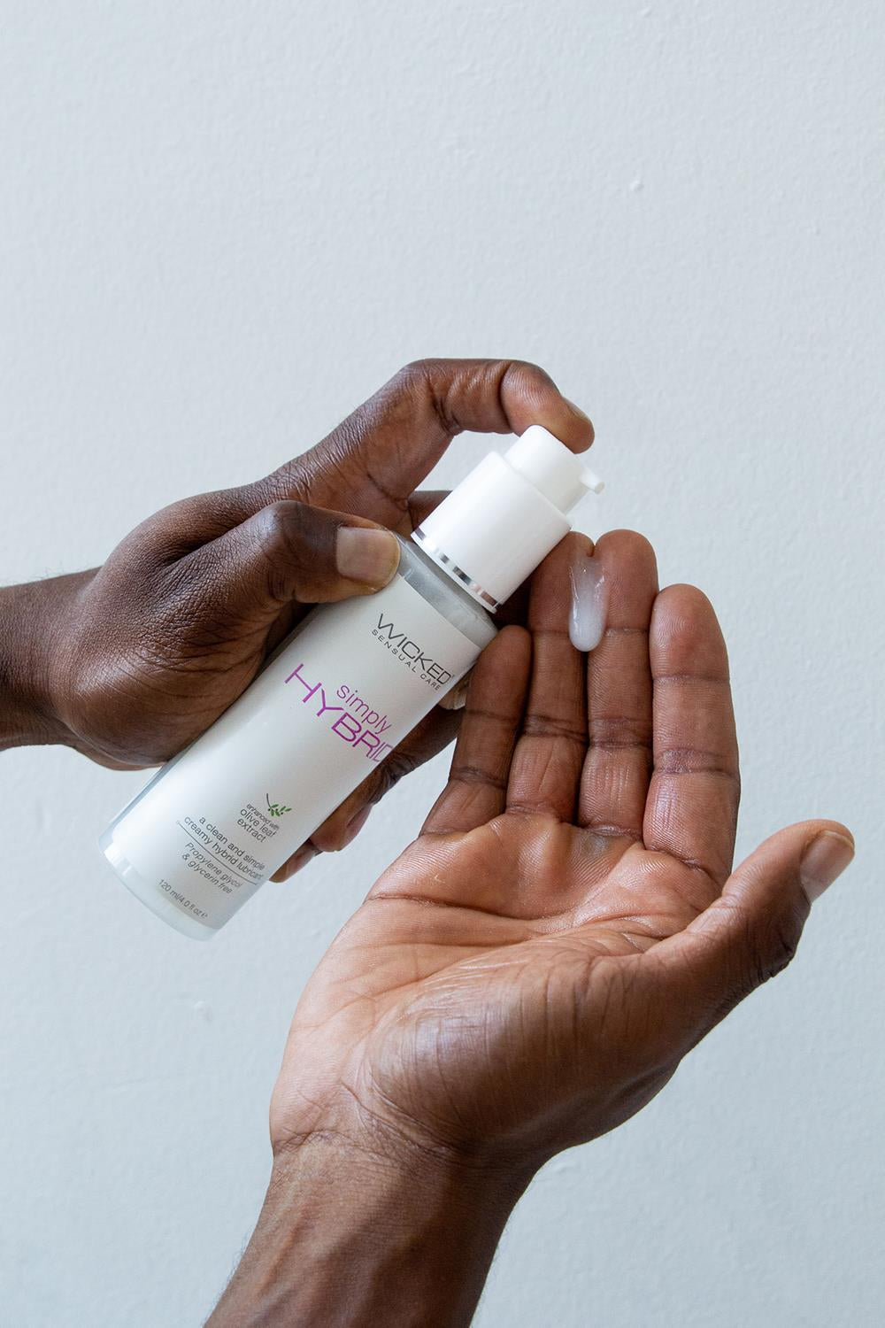Hybrid glidecreme fra Wicked - Simply - vegansk og glycerinfri