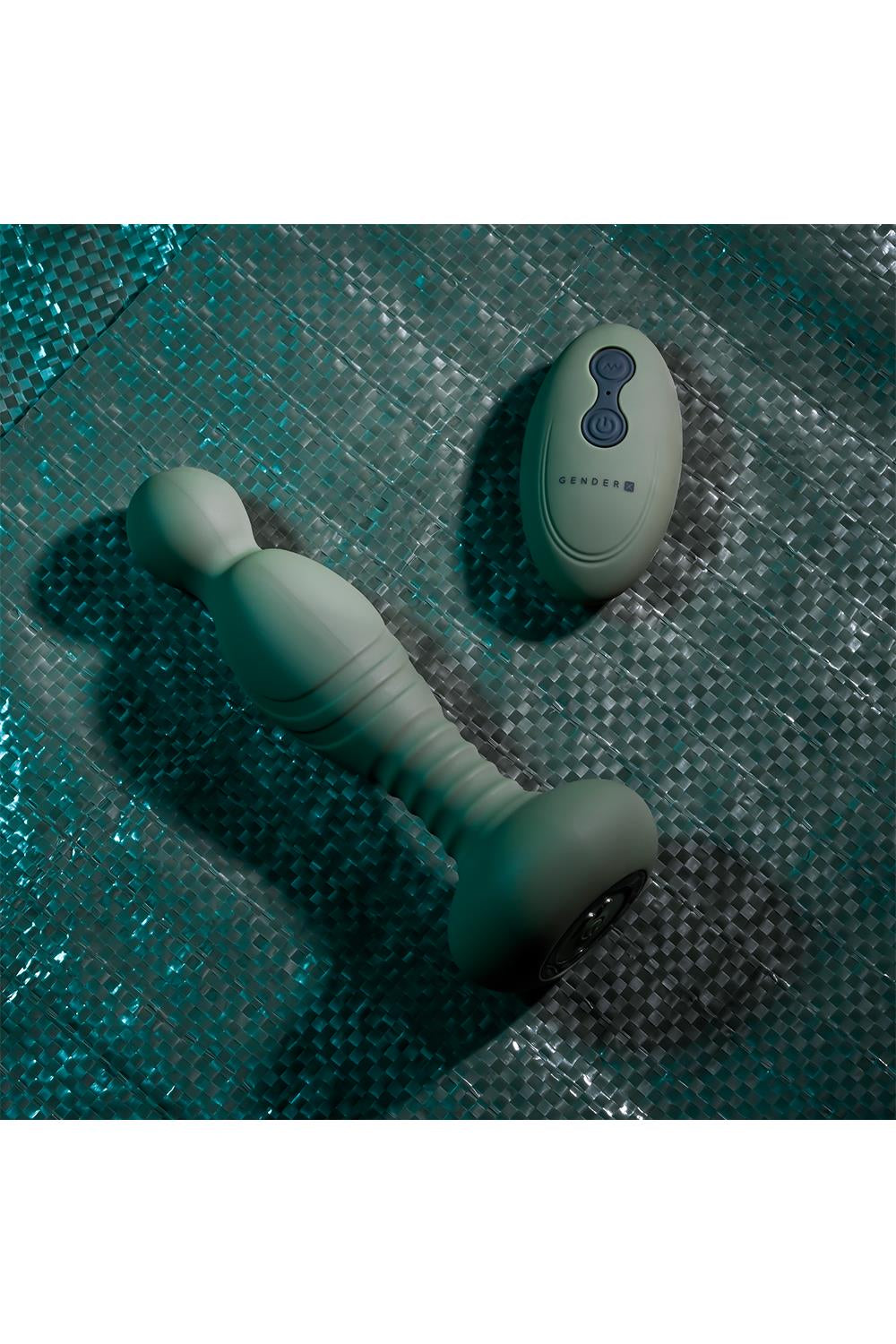 Butt Plug Vibrator med kom her bevægelse fra Gender X i flot grøn farve